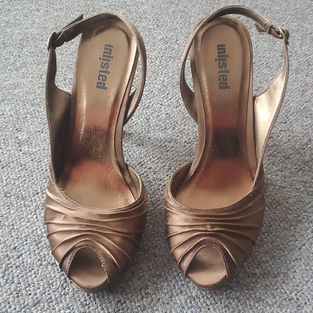 Satin Fabric Brown Peep Toe Heels Size 9.5